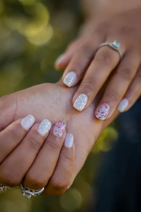 Floral nail details — inspiration photograph